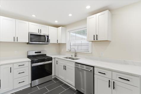 7468 East Parr Street Sun River Terrace IL 60964