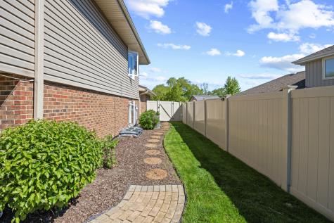 8607 Bethany Lane Tinley Park IL 60487