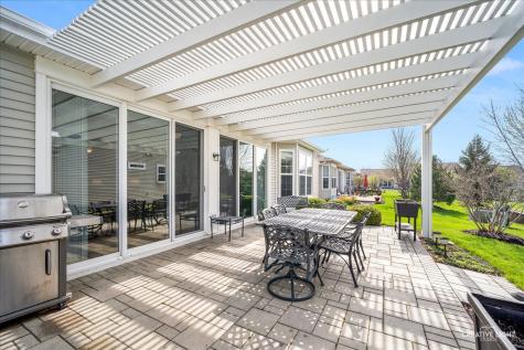 2809 Stoney Creek Drive Elgin IL 60124