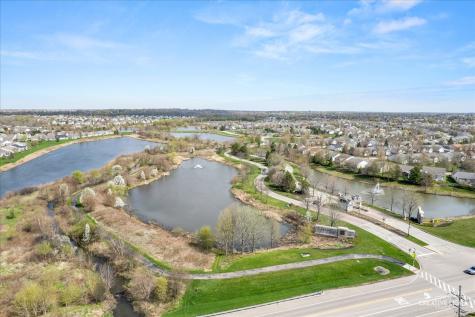 2809 Stoney Creek Drive Elgin IL 60124