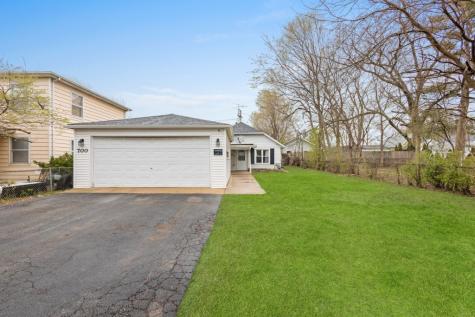 700 Oakwood Avenue Aurora IL 60505