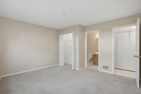 2720 North Greenwood Avenue Arlington Heights IL 60004