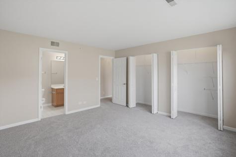 2720 North Greenwood Avenue Arlington Heights IL 60004