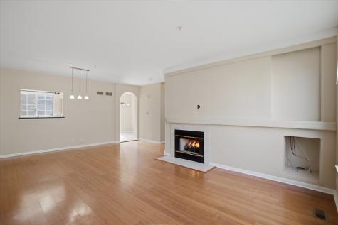 2720 North Greenwood Avenue Arlington Heights IL 60004