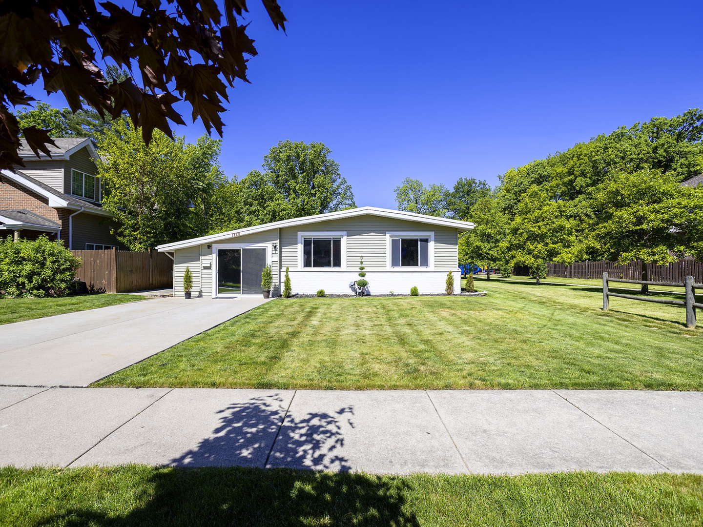 1520 Magnolia Street Glenview IL 60025