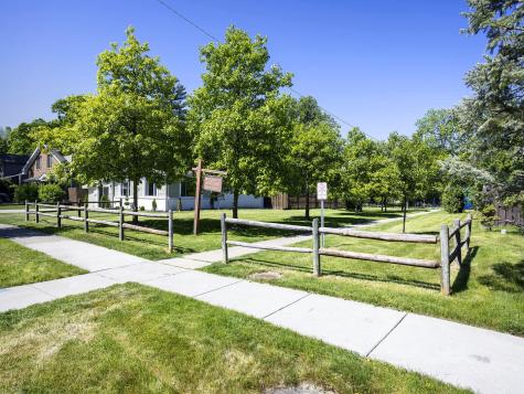 1520 Magnolia Street Glenview IL 60025