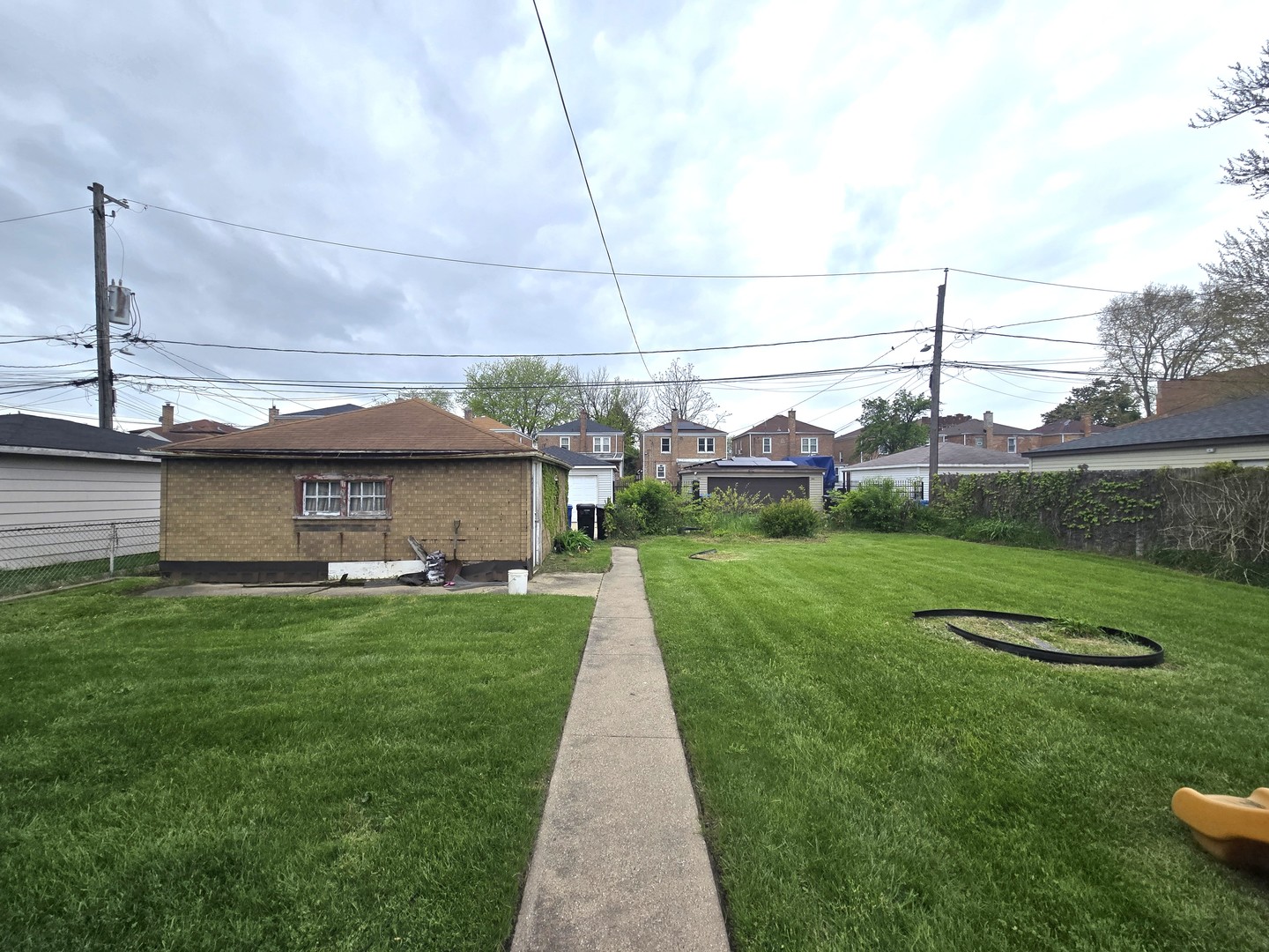 8226 South Colfax Avenue Chicago IL 60617