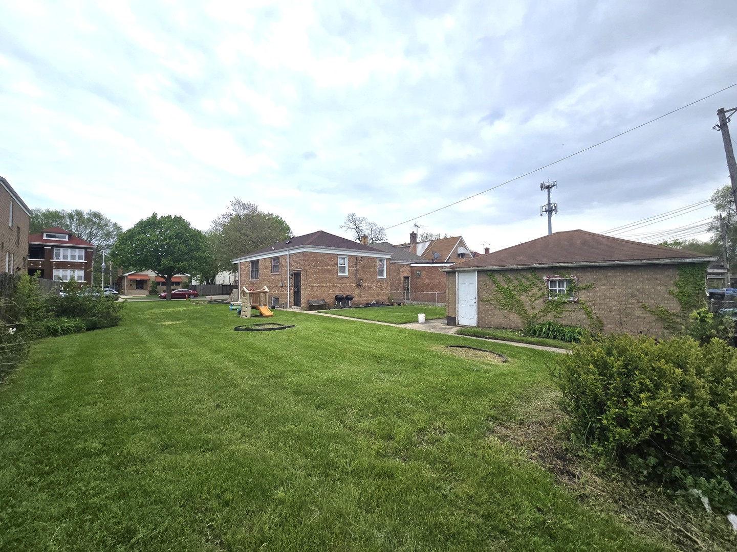 8226 South Colfax Avenue Chicago IL 60617