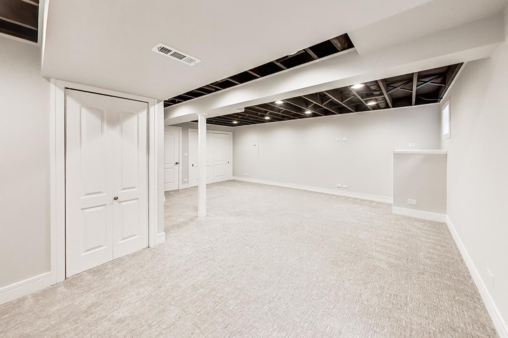 1101 Oakwood Drive Westmont IL 60559