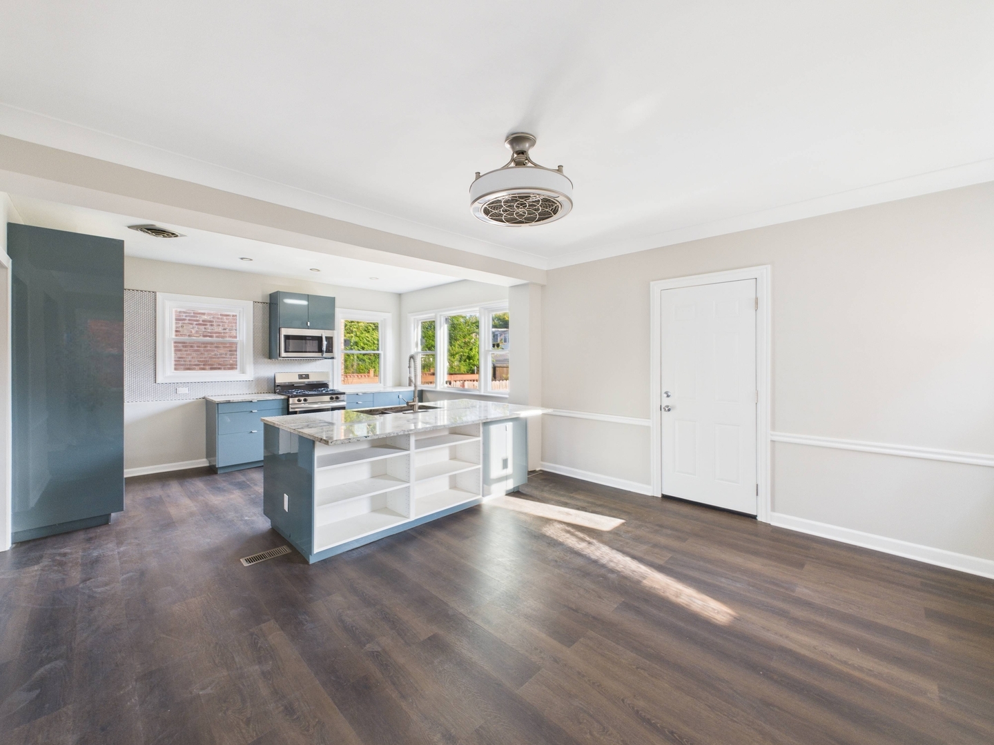 5333 West Quincy Street Chicago IL 60644