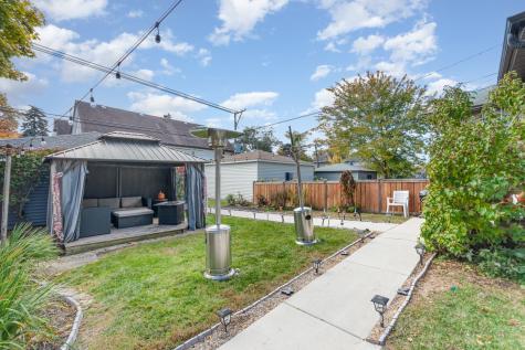 7526 Harrison Avenue Forest Park IL 60130