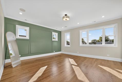 3019 North Kenneth Avenue Chicago IL 60641