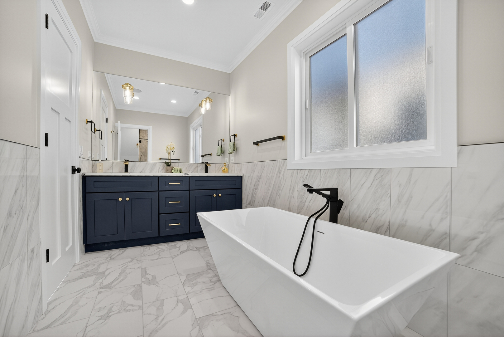 3019 North Kenneth Avenue Chicago IL 60641