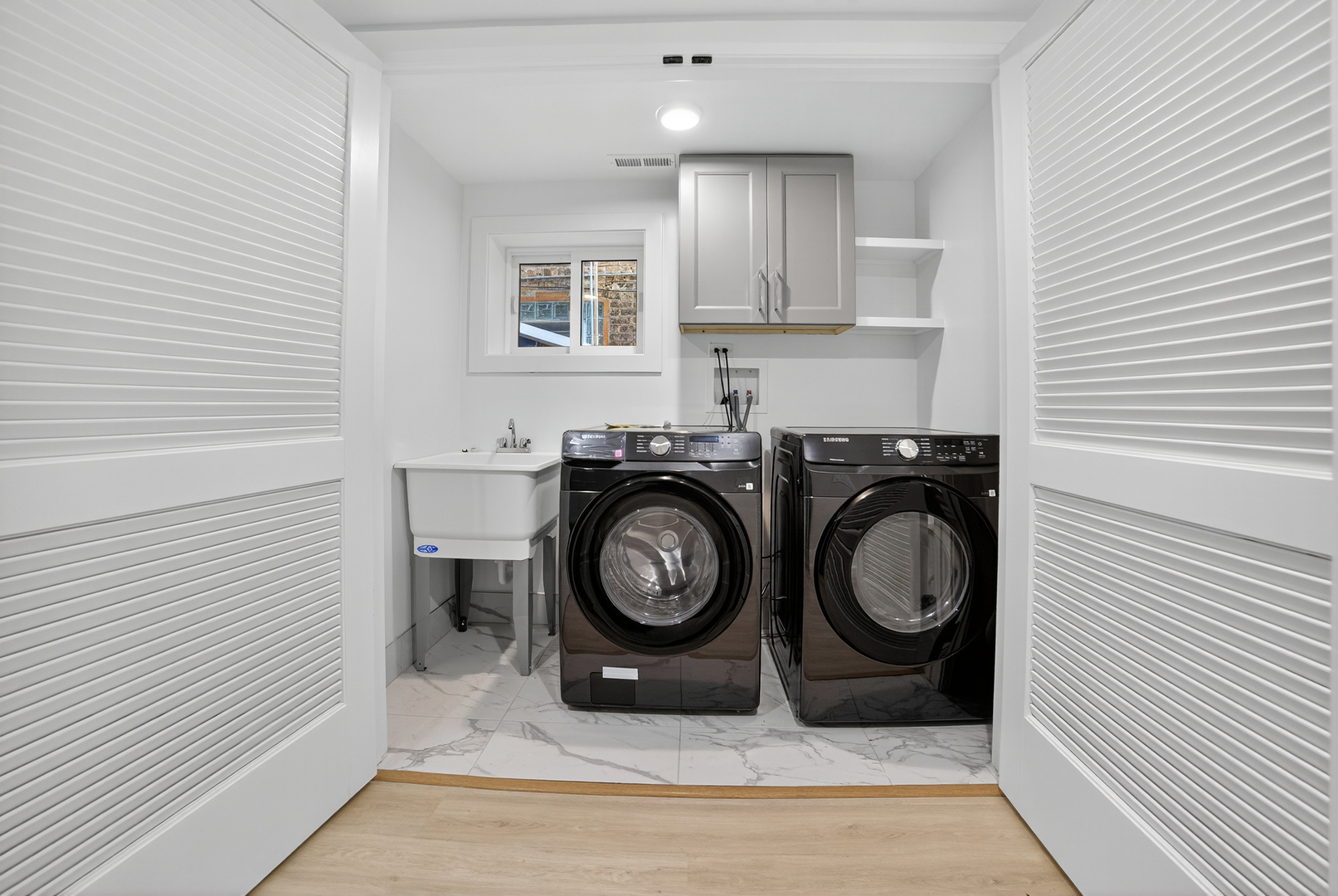 3019 North Kenneth Avenue Chicago IL 60641