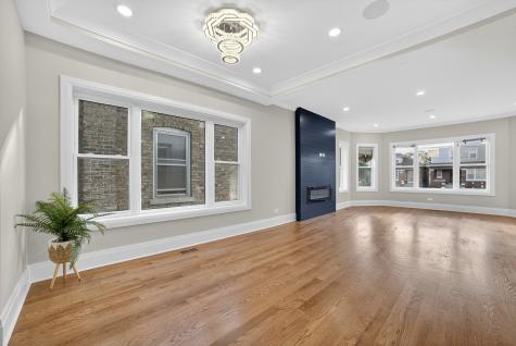 3019 North Kenneth Avenue Chicago IL 60641