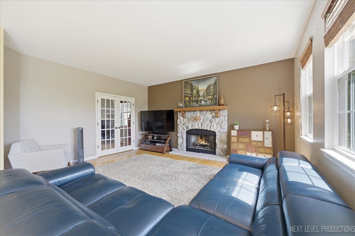 3415 Timber Creek Lane Naperville IL 60565