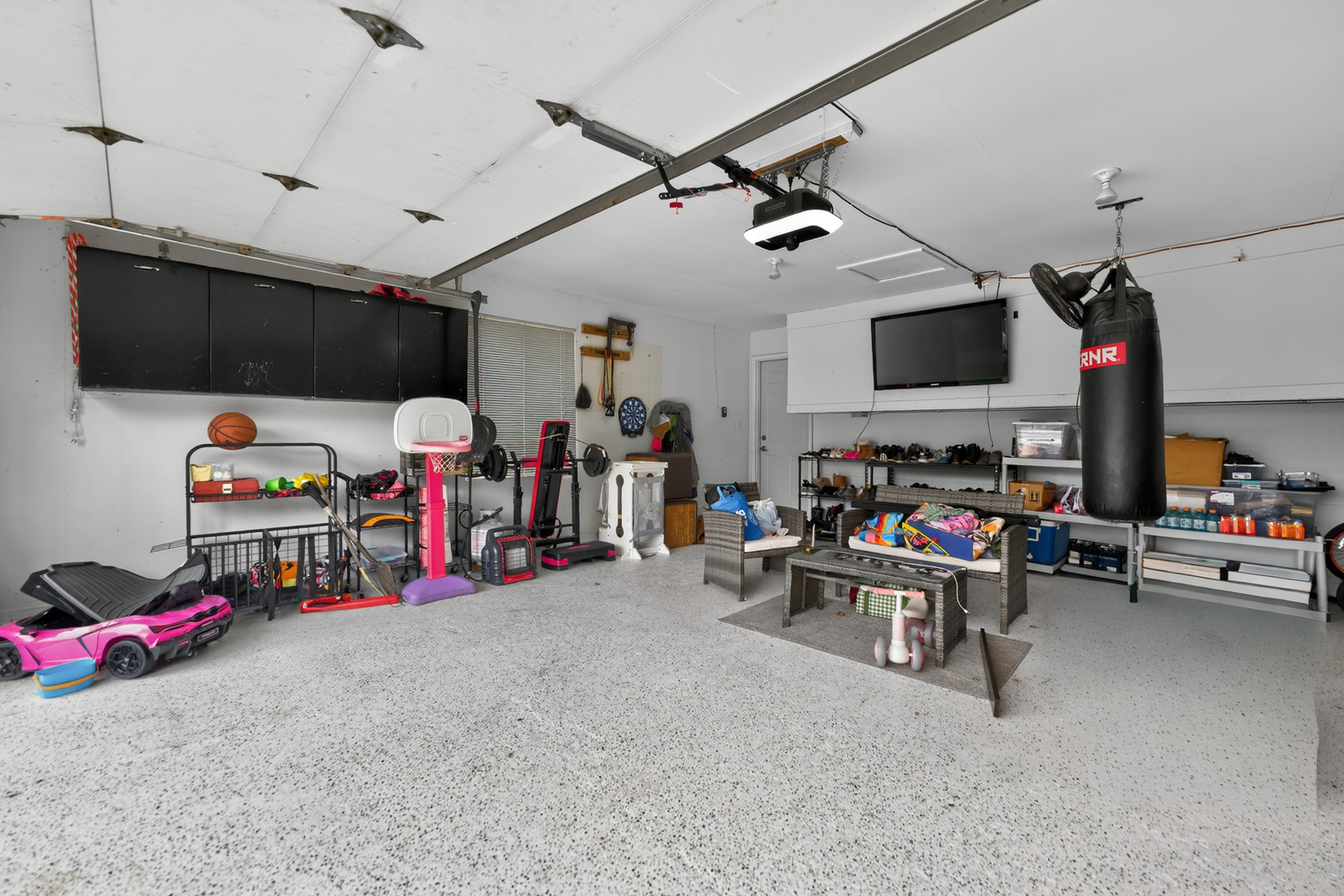 870 West Pine Avenue Roselle IL 60172