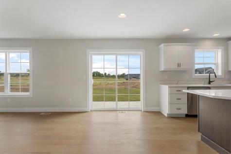 24 Meadow Drive Monticello IL 61856
