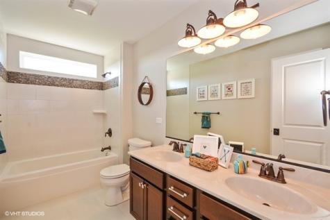 444 Prairie Ridge Lane North Aurora IL 60542