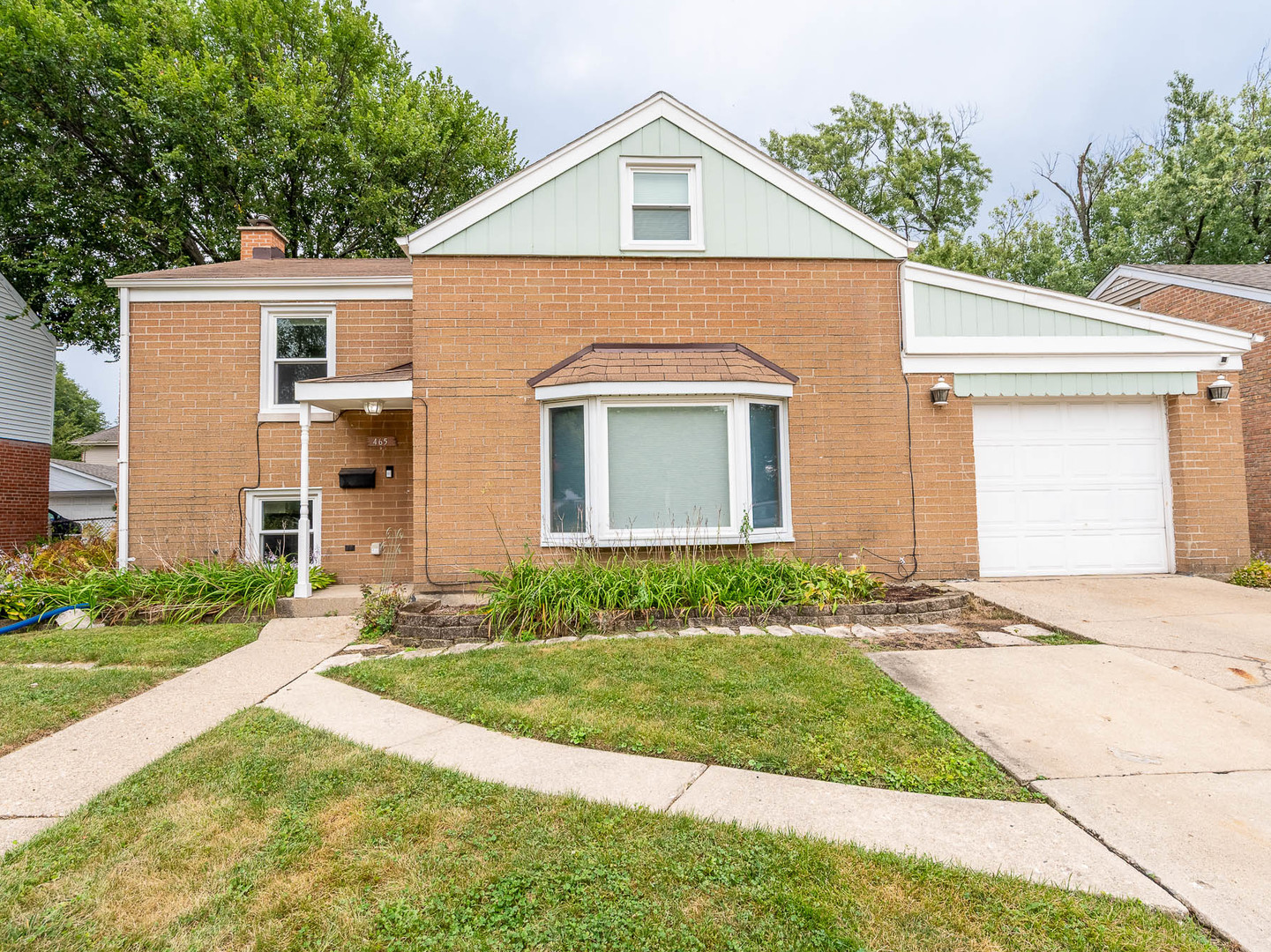 465 South Elizabeth Street Lombard IL 60148