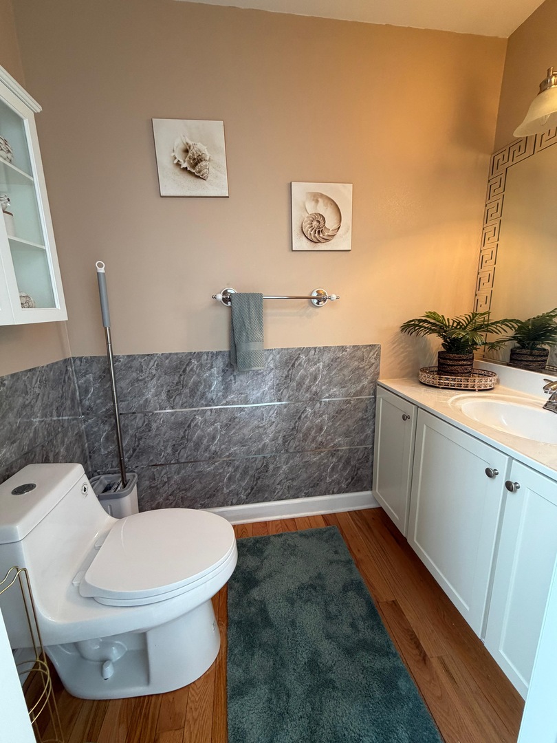 1060 Parkview Circle Carol Stream IL 60188