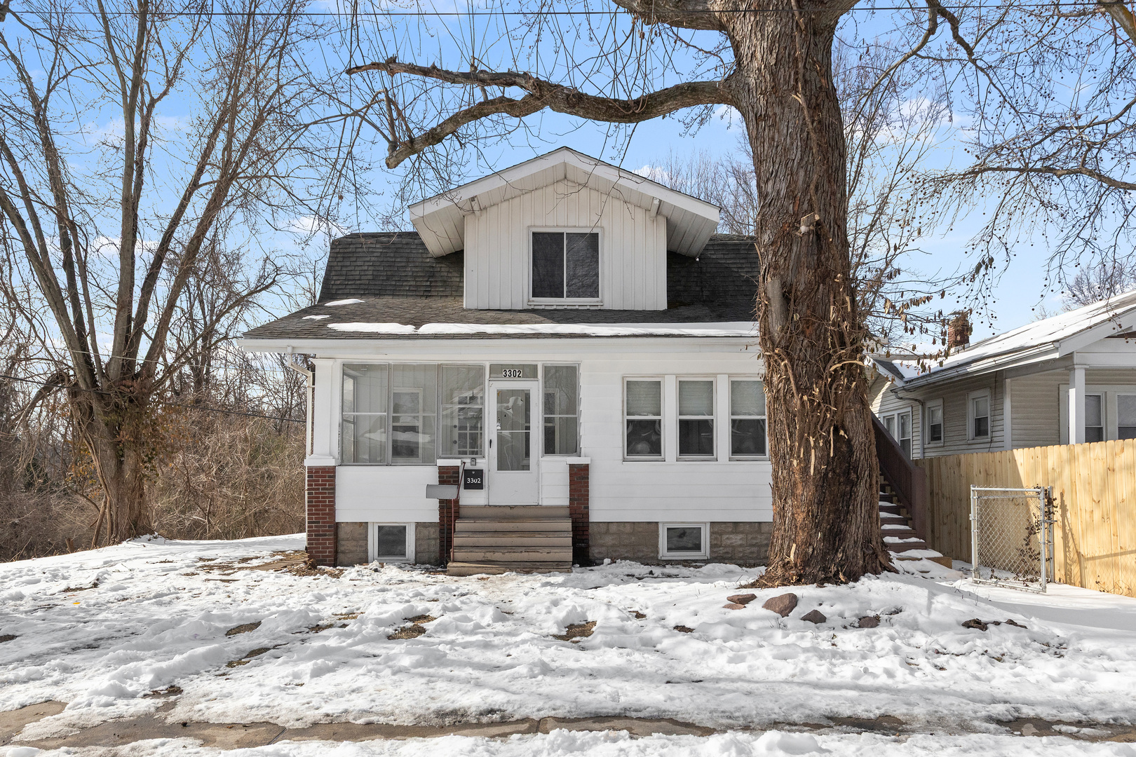 3302 Belle Street Alton IL 62002