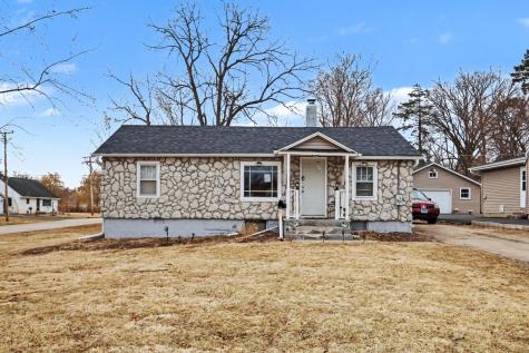 527 South Calumet Avenue Aurora IL 60506