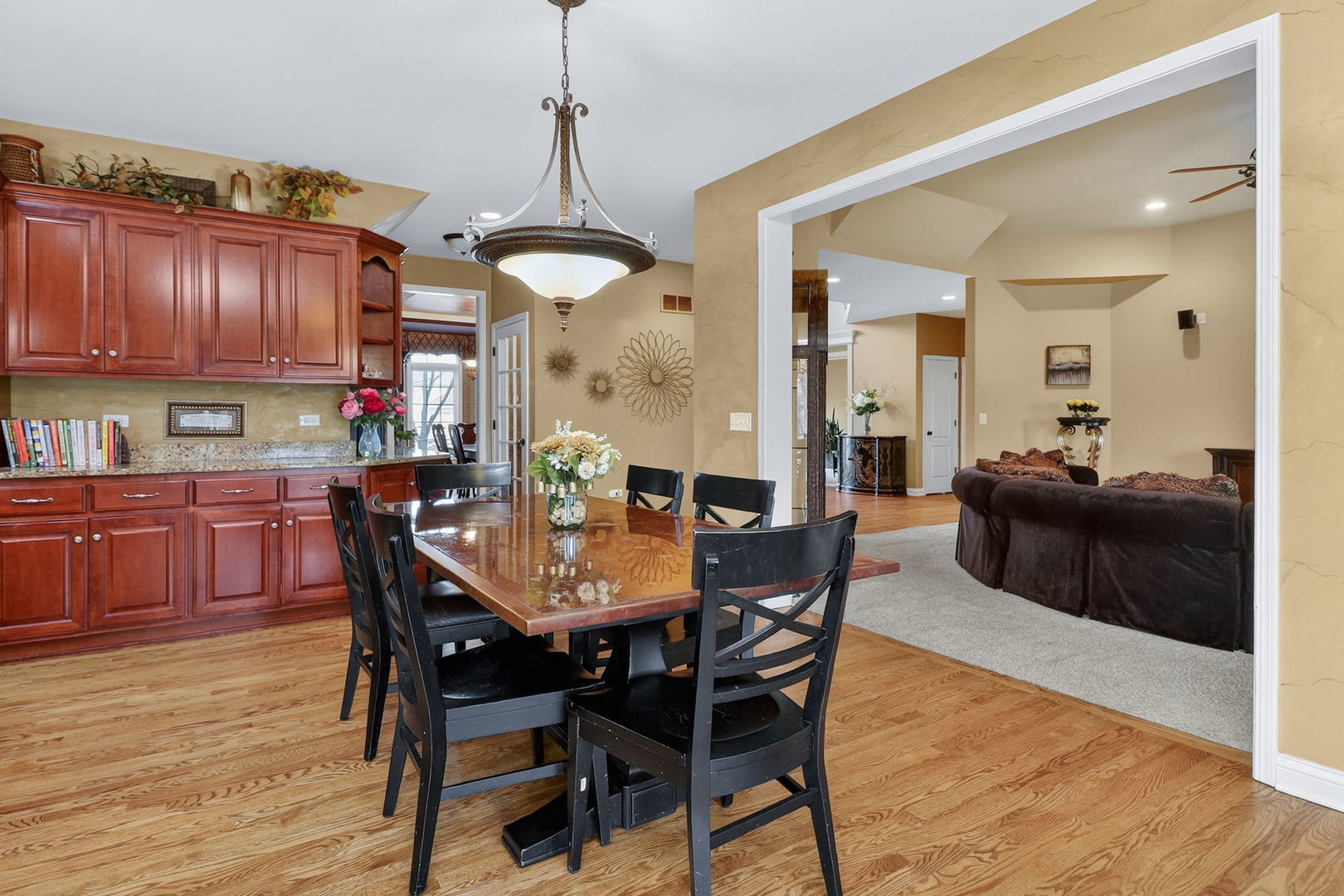 1 Crenshaw Court Bolingbrook IL 60490
