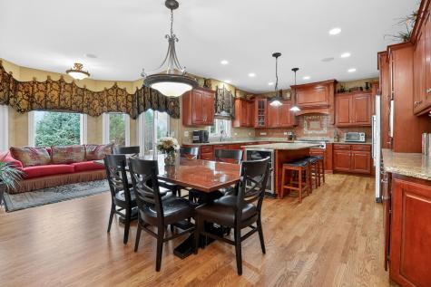1 Crenshaw Court Bolingbrook IL 60490