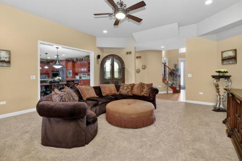 1 Crenshaw Court Bolingbrook IL 60490