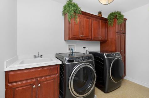 1 Crenshaw Court Bolingbrook IL 60490