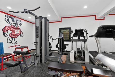 1 Crenshaw Court Bolingbrook IL 60490