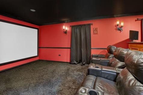 1 Crenshaw Court Bolingbrook IL 60490