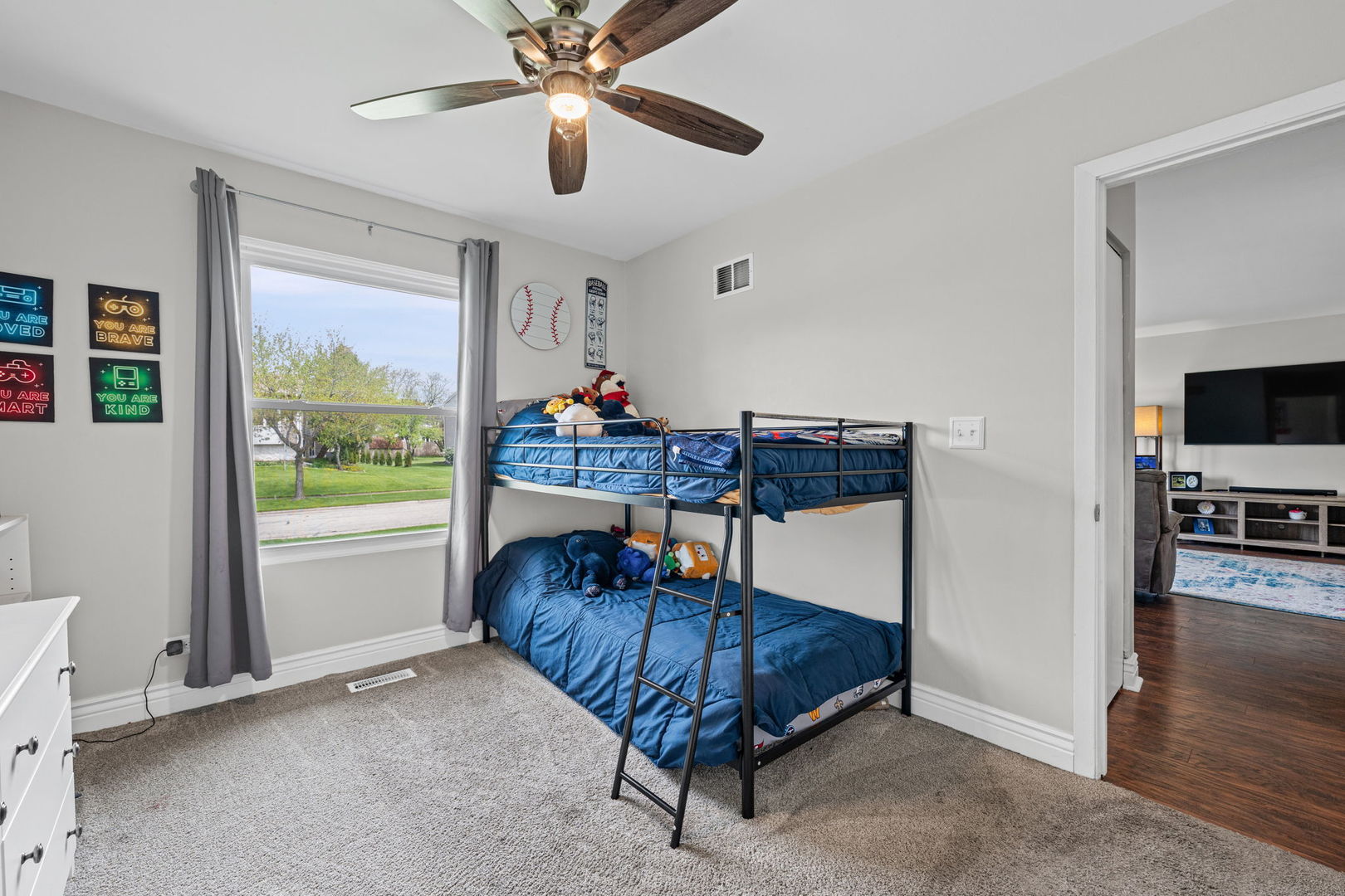 985 Brower Drive Roselle IL 60172