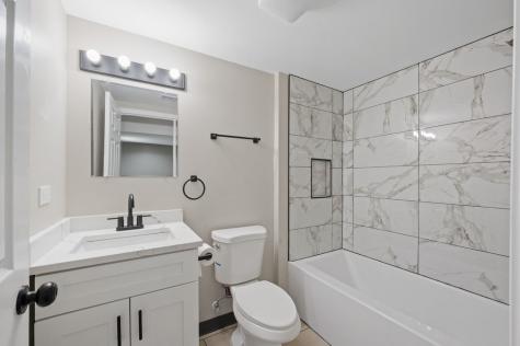 8613 South Colfax Avenue Chicago IL 60617