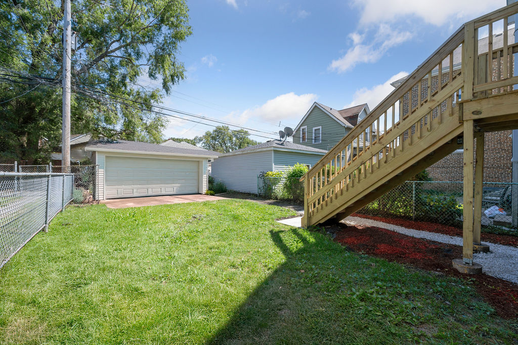 8613 South Colfax Avenue Chicago IL 60617