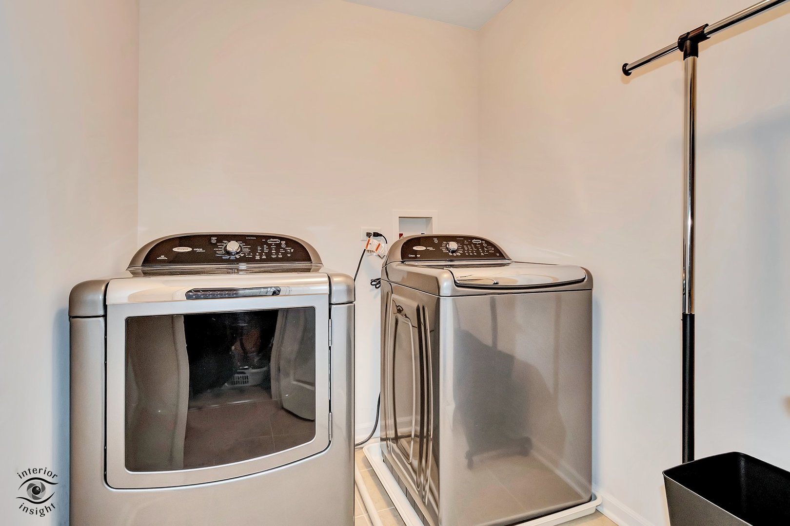 268 Bennett Drive Carol Stream IL 60188