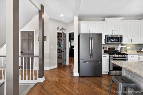 5414 Mccue Road Union IL 60180