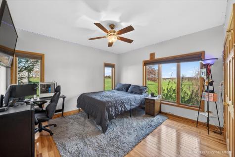 5414 Mccue Road Union IL 60180