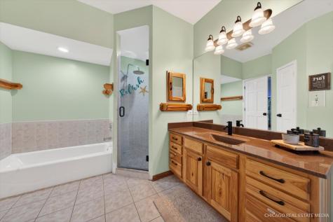 5414 Mccue Road Union IL 60180