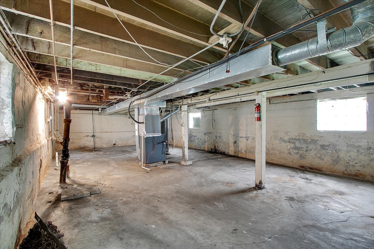 12337 South Emerald Avenue Chicago IL 60628