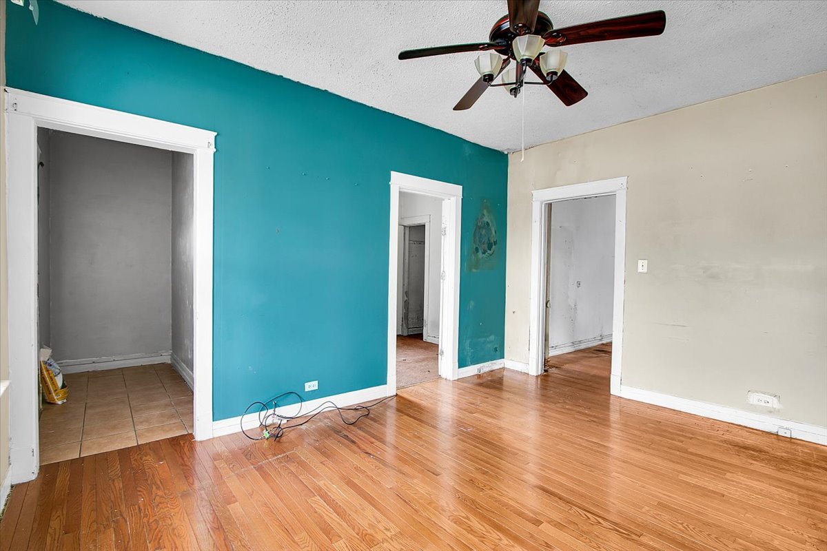 12337 South Emerald Avenue Chicago IL 60628
