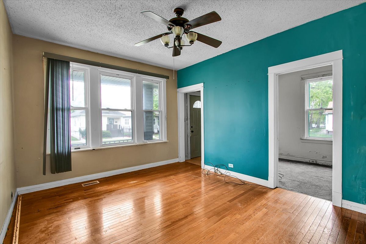 12337 South Emerald Avenue Chicago IL 60628