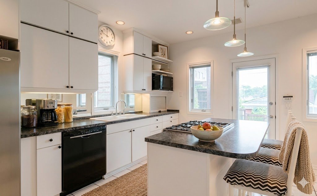 1410 East 48th Street Chicago IL 60615