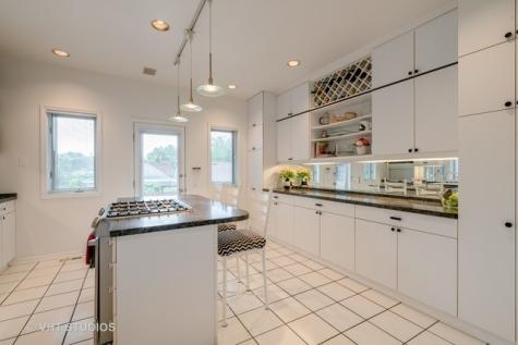 1410 East 48th Street Chicago IL 60615