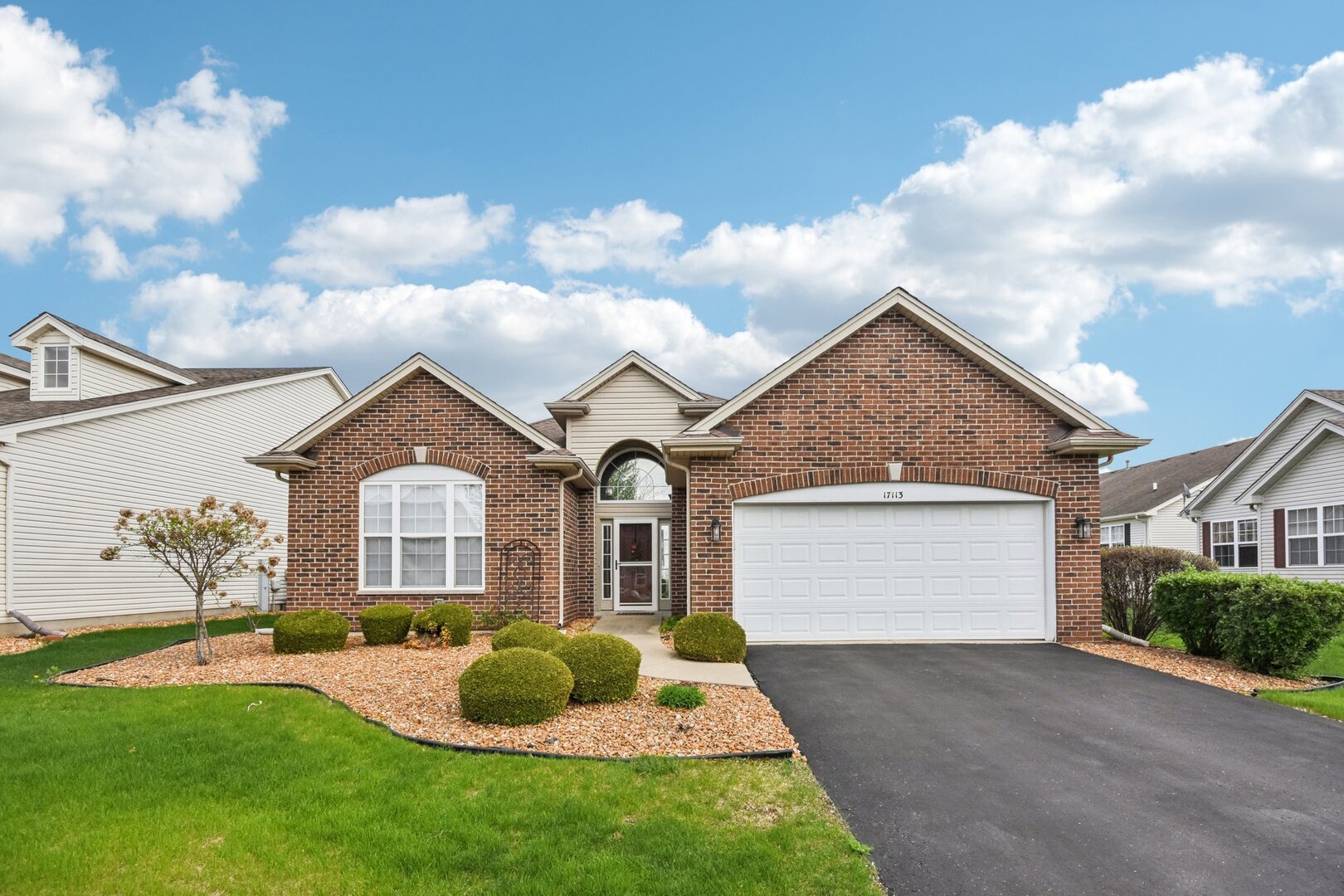 17113 Como Avenue Lockport IL 60441