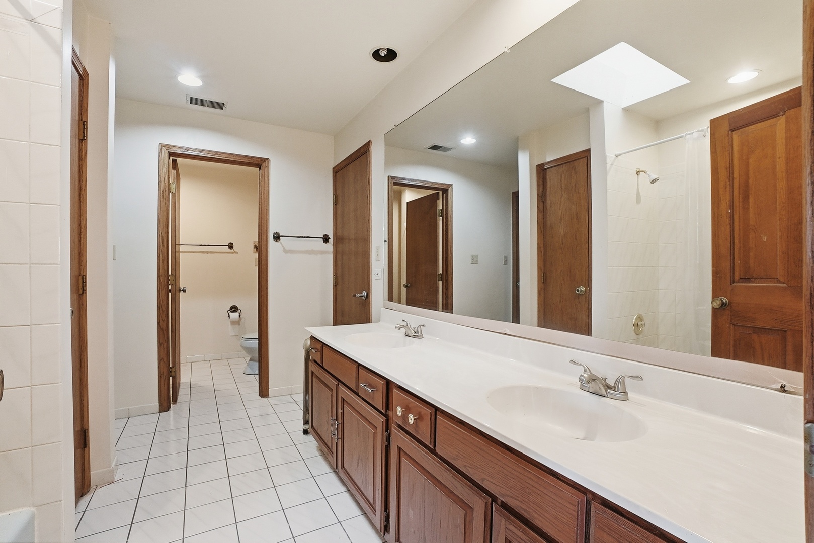 15657 116TH Avenue Orland Park IL 60467