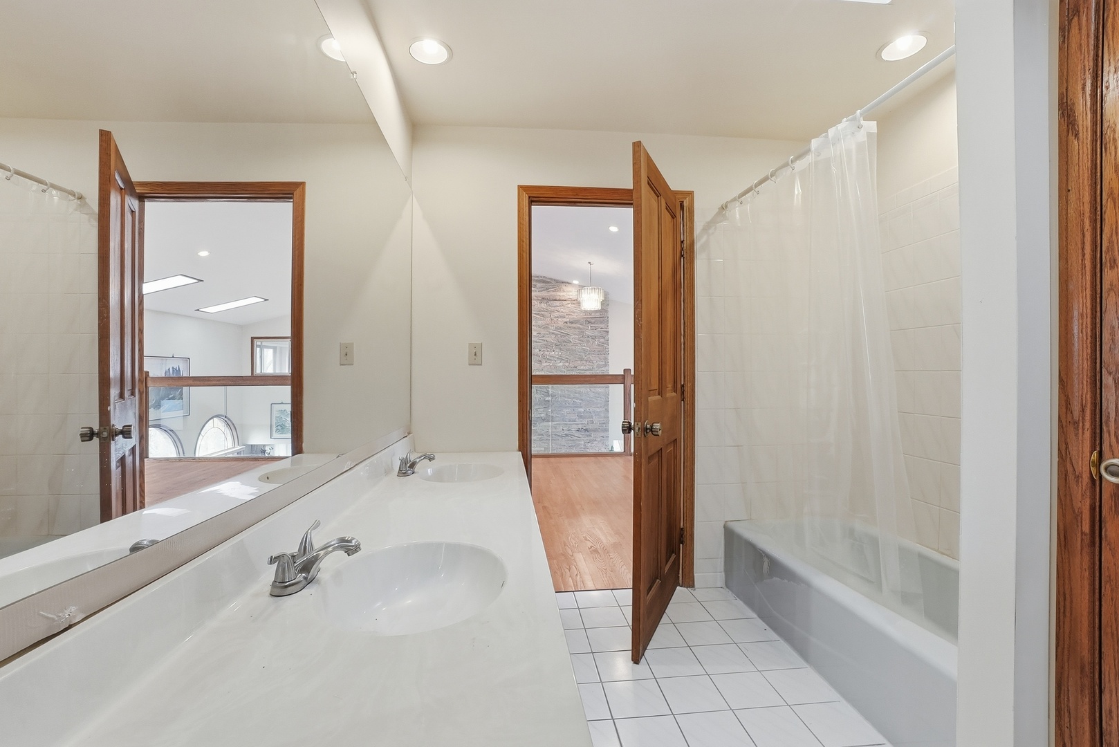 15657 116TH Avenue Orland Park IL 60467