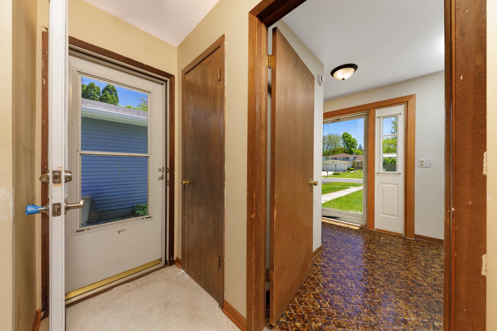 1403 East Lowden Avenue Wheaton IL 60189