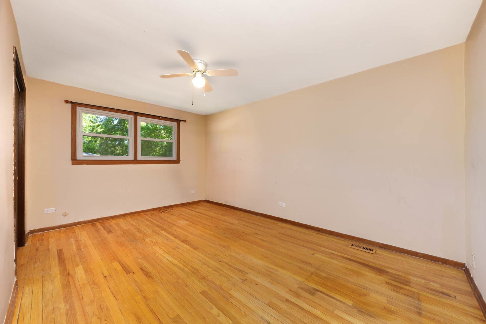 1403 East Lowden Avenue Wheaton IL 60189